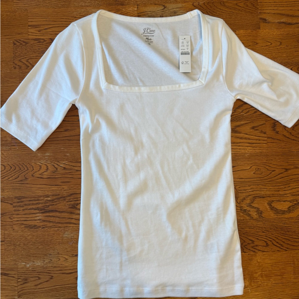 J crew perfect fit elbow length perfect fit white tee size small